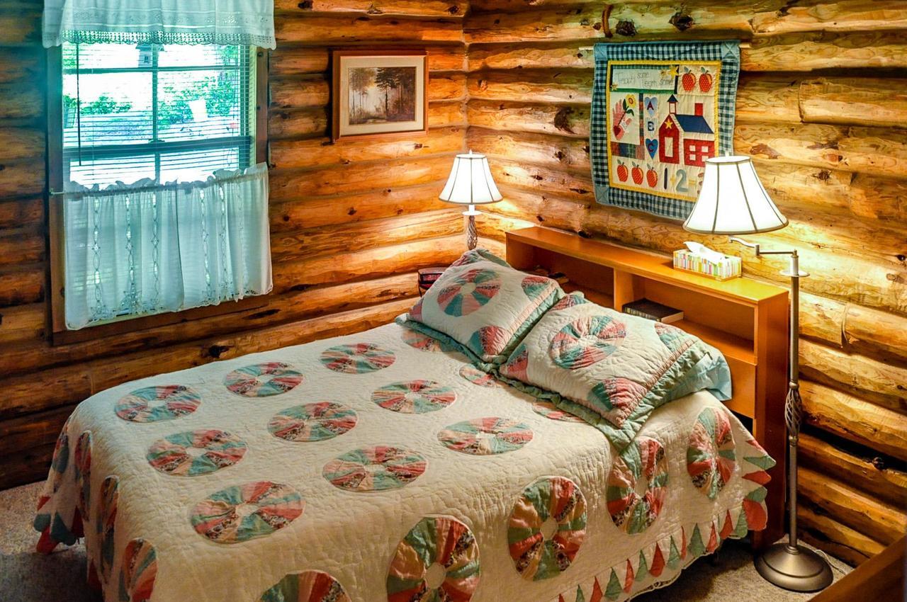 Port Stanley Log Home On Lopez-Spencer Spit מראה חיצוני תמונה